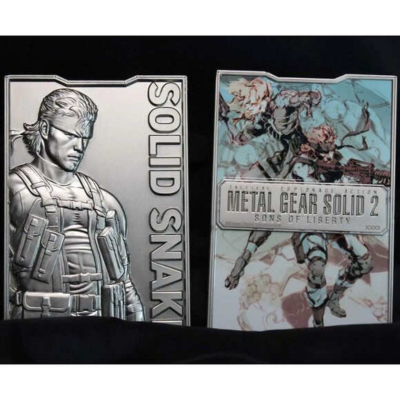 Metal Gear Solid 2 Snake & Raiden Silver Statues Official MGS Metal Figurine Set - Picture 5 of 8